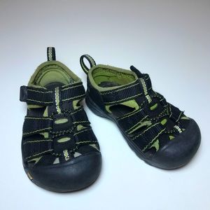 KEEN Toddler Sandal Size 5
